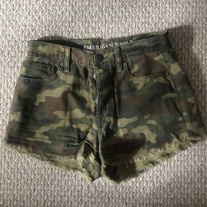 American Eagle High waisted Camo shorts